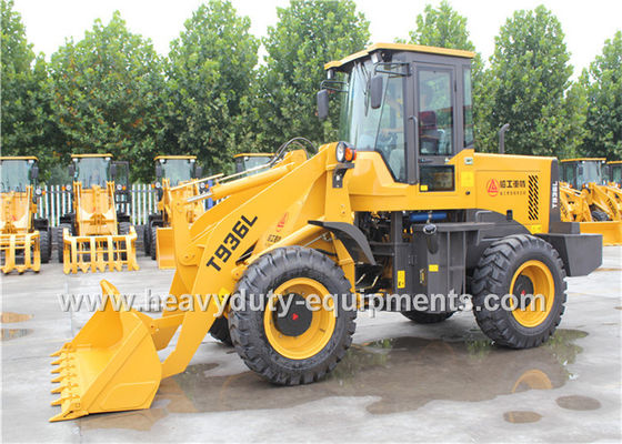 China El acoplador rápido del pequeño cargador de la rueda de T936L ataca sobre la abrazadera o el cubo multiusos 1m3 proveedor