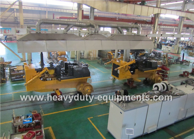 La niveladora SD13YE de Shantui equipó de la cuchilla y de la capacidad que dormitaba 3,07 m3 de 6 maneras